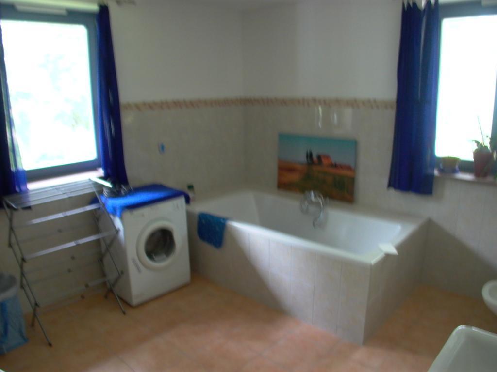 Gaestezimmer Ferienwohnung Villa Alexa, Mit Wallbox Woltersdorf  部屋 写真
