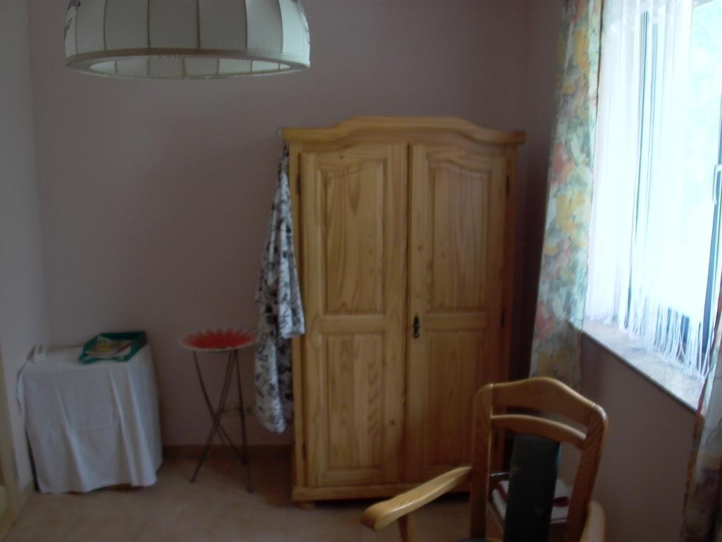 Gaestezimmer Ferienwohnung Villa Alexa, Mit Wallbox Woltersdorf  部屋 写真